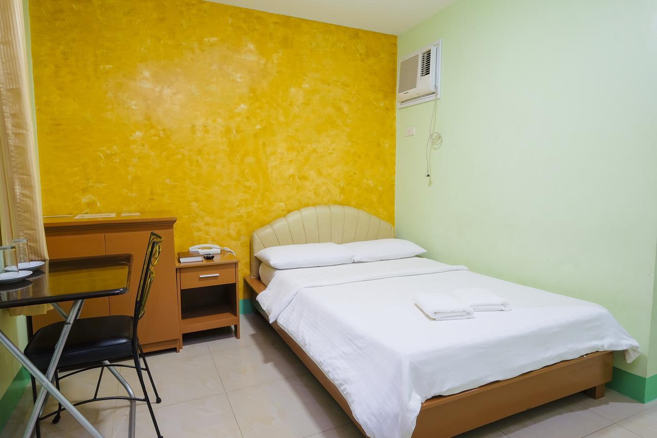 Japi Hotel - Annex Cauayan City  Exterior foto